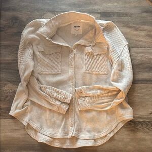 NWOT Aerie Thermal Button Down